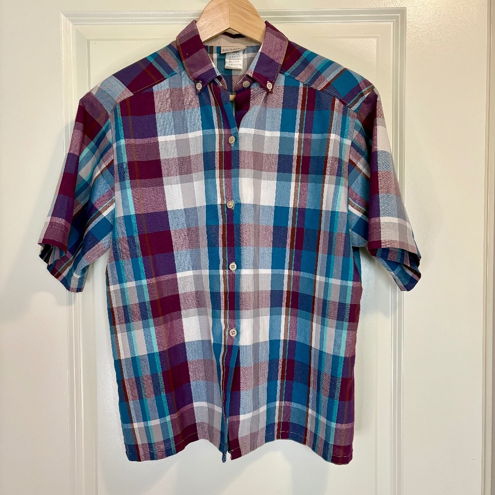 Vintage Koret Blouse Women's Button Down Size M Made in USA‎ 70s 80s Purple/Blue
